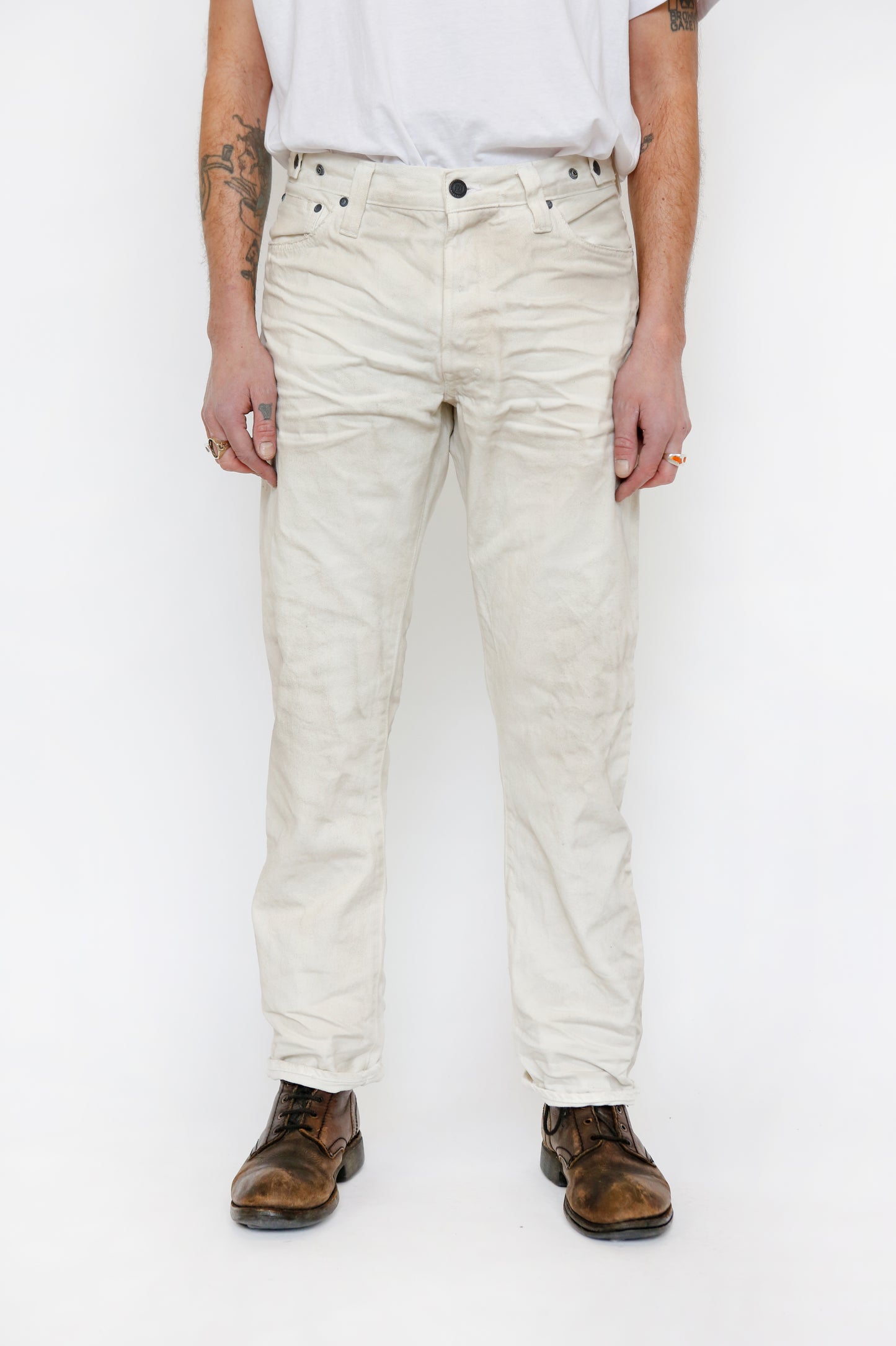 EDO STRAIGHT - KUROI YUKI DIRTY WHITE